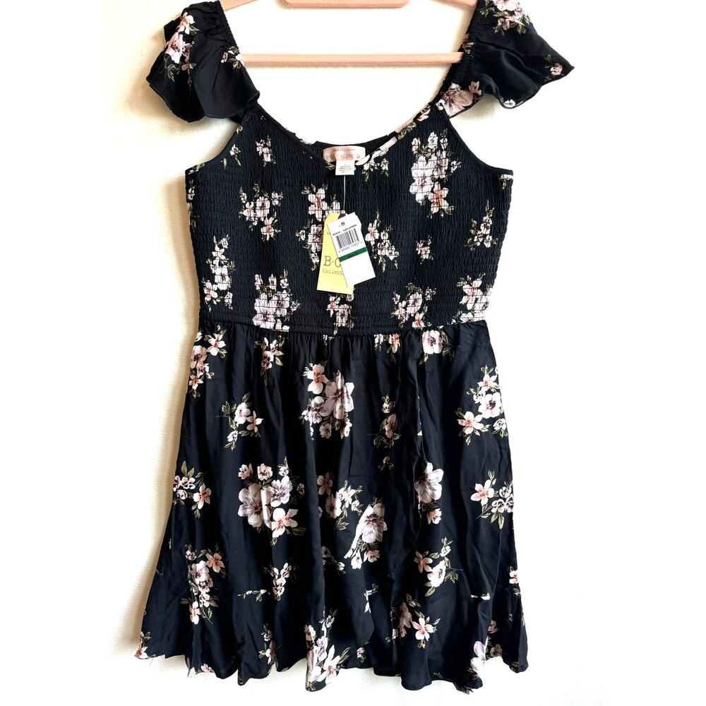 Band of Gypsies Dress Large Flutter Sleeves Smocked Top Floral NWT